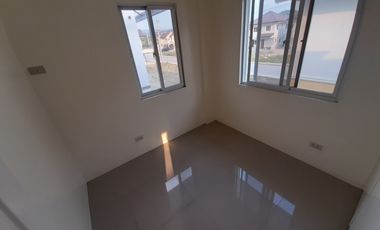 4 Bedroom Unit Ready for Occupancy (RFO) in Tierra Verde Subic