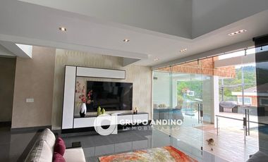 Se vende Casa en el Condómino Terrazas de Mensulí - Piedecuesta