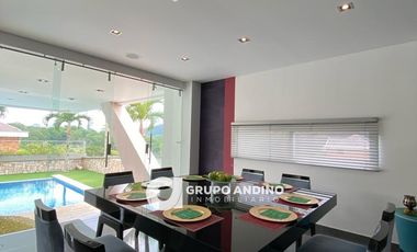 Se vende Casa en el Condómino Terrazas de Mensulí - Piedecuesta