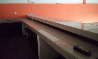 Vendo espacio para oficinas, centro de reuniones, muy agradable jardineadas en el fraccionamiento lomas de Españita