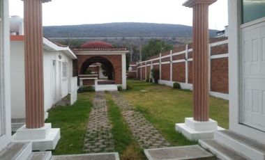 Vendo espacio para oficinas, centro de reuniones, muy agradable jardineadas en el fraccionamiento lomas de Españita