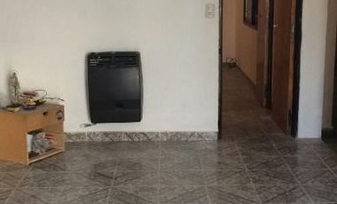 CASA PH 2 AMBIENTES AL FRENTE