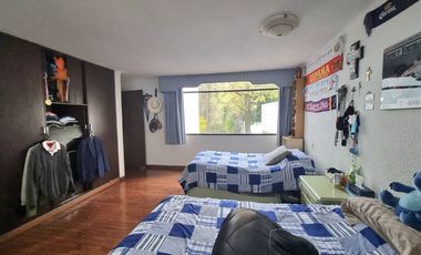 Venta Casa en Bosque de las Lomas, Preciosa con Gran Jardín