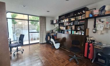 Venta Casa en Bosque de las Lomas, Preciosa con Gran Jardín