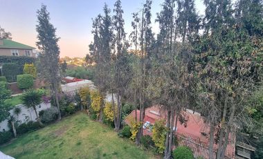 Venta Casa en Bosque de las Lomas, Preciosa con Gran Jardín