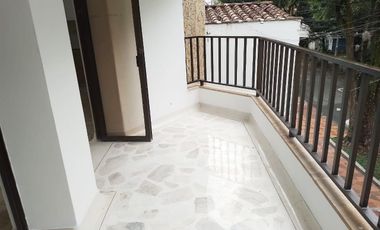 PR20506 Apartamento en arriendo en Los Colores