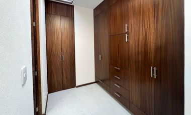 Casa en venta Altozano, Fracc. con vigilancia y hermosas áreas verdes, en esquina