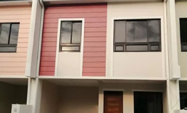 Affordable Classic 2 Storey Townhouse  For Sale in Caloocan Quezon, City  PH2500