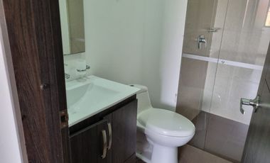 AMPLIO E ILUMINADO APARTAMENTO CHIA