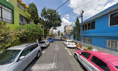 A M P L I A BODEGA *ATENCION INVERSIONISTAS, CON TODOS LOS SERVICIOS Y MAGNIFICA UBICACION  GUADALUPE DEL MORAL, IZTAPALAPA