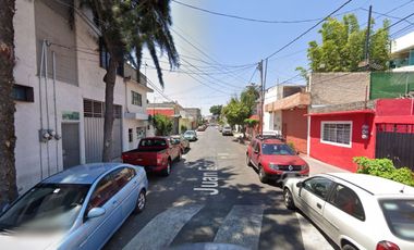 A M P L I A BODEGA *ATENCION INVERSIONISTAS, CON TODOS LOS SERVICIOS Y MAGNIFICA UBICACION  GUADALUPE DEL MORAL, IZTAPALAPA