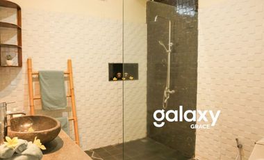 DIJUAL/DISEWAKAN VILLA LEASHOLD PLAWA SEMINYAK KUTA BADUNG, BALI