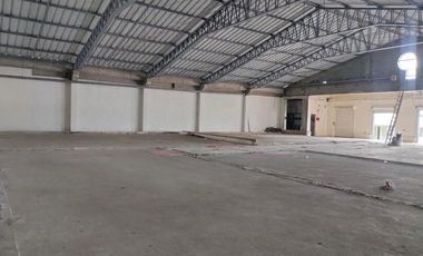 Bodegas de Alquiler en Av. de las Americas