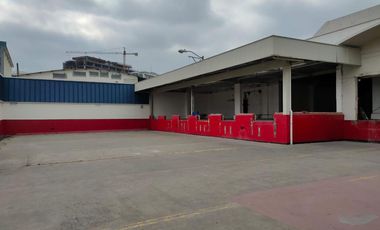 Bodegas de Alquiler en Av. de las Americas