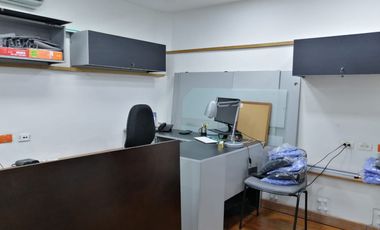 PR15760 Oficina en venta en el sector Carlos E. Restrepo, Medellin