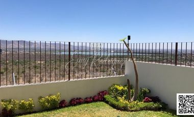 CASA EN RENTA, PORTA TOSCANA, ESPECTACULAR VISTA, 3 REC CON BAÑO