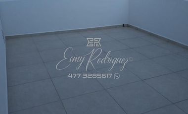 CASA EN RENTA, PORTA TOSCANA, ESPECTACULAR VISTA, 3 REC CON BAÑO