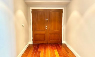 Flash Deal!! 3 Bedroom Unit in One Roxas Triangle with Unobstructed View of Urdaneta and Bel Air near Two Roxas and Park Central