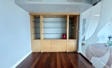 Flash Deal!! 3 Bedroom Unit in One Roxas Triangle with Unobstructed View of Urdaneta and Bel Air near Two Roxas and Park Central