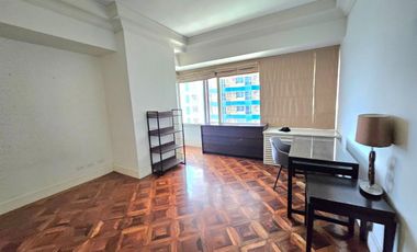 FOR RENT 3 Bedroom in 1322 Golden Emoire Tower Roxas Boulevard