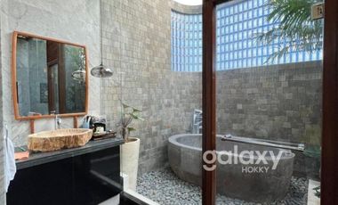 DISEWAKAN TRADISIONAL MODERN VILLA WITH AMAZING PADDY DAN SEA VIEW TANAH LOT BERABAN KEDIRI TABANAN, BALI