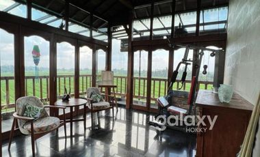 DISEWAKAN TRADISIONAL MODERN VILLA WITH AMAZING PADDY DAN SEA VIEW TANAH LOT BERABAN KEDIRI TABANAN, BALI