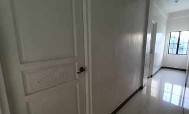4 storey with 16 doors Apartment in Brgy. Viente Reales, Valenzuela City, Metro Manila