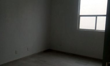 VENTA  OFICINA   MUY COMUNICADA