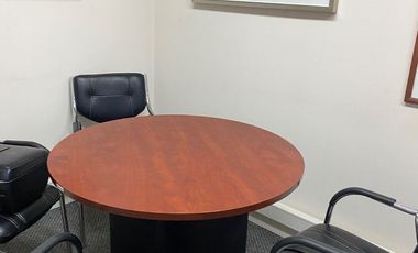EXCELENTE OFICINA EN VENTA METRO CRISTOBAL COLON 4 PRIVADOS MAS RECEPCION
