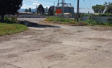 ARRIENDA TERRENO CON INFRAESTRUCTURA