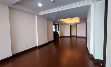 Four Bedroom condo unit for Rent in Discovery Primea at Makati City