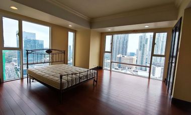 Four Bedroom condo unit for Rent in Discovery Primea at Makati City