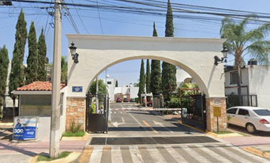 ¡Excelente Oportunidad de Remate Bancario! Aprovecha propiedad con descuento de hasta el 60% a su valor real en San Pedro Tlaquepaque, Jalisco.