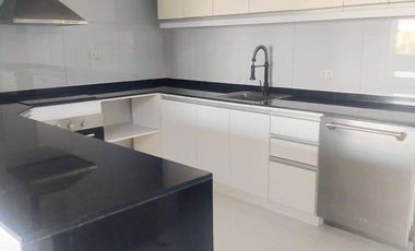 3-Bedroom Upgraded Penthouse Unit For Lease at McKinley Garden Villas near BGC