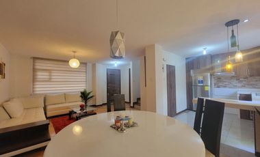 HERMOSA CASA EN EL CONJUNTO LISBOA