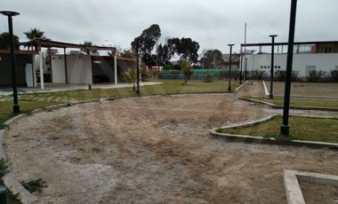 CERCA AL PORTICO Y EN ESQUINA!! , SE VENDE TERRENO DE 144 M2 EN CONDOMINIO DE CHOCALLA