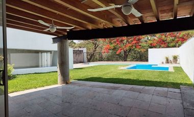 Casa en venta Cuernavaca. Colinas de Santa Fe