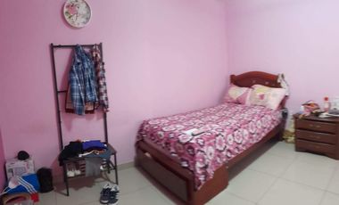 GRAN OPORTUNIDAD DE CASA DE DOS PISOS EN ATE