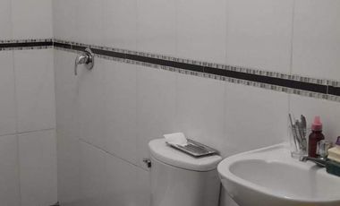 GRAN OPORTUNIDAD DE CASA DE DOS PISOS EN ATE