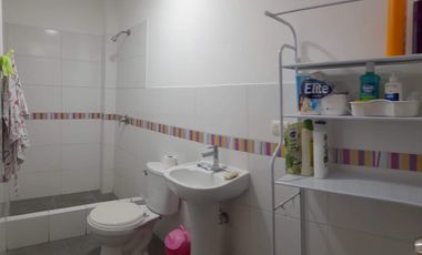 GRAN OPORTUNIDAD DE CASA DE DOS PISOS EN ATE