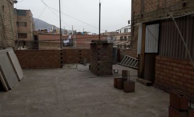 GRAN OPORTUNIDAD DE CASA DE DOS PISOS EN ATE