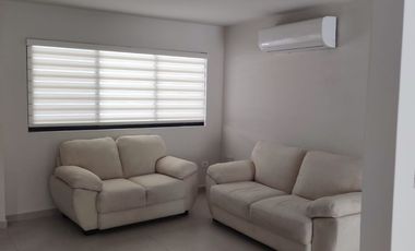 Hermosa casa NUEVA en renta en fraccionamiento FERRARA RESIDENCIAL