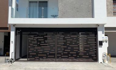 RENTA CASA EN APODACA, N.L.