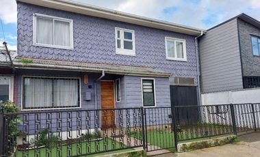 Teniente Merino Casa 127 mt2 $ 140.000.000.