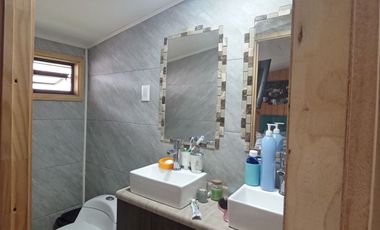 Teniente Merino Casa 127 mt2 $ 140.000.000.