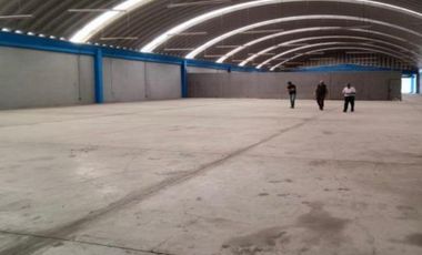 EXCELENTE BODEGA EN CORONANGO