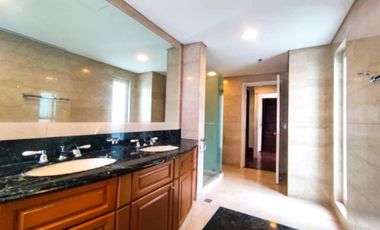 SEMI-FURNISHED 3 BEDROOM UNIT - FOR RENT IN ONE ROXAS TRIANGLE