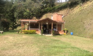 VENTA DE FINCA UBICADA EN SAN VICENTE FERER