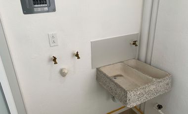 Se Renta Departamento Seminuevo en Oriente Park 1 , Agricola Oriental