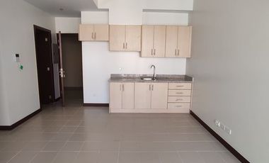 Condo in Ready for Occupancy Rent to own makati greenblet
